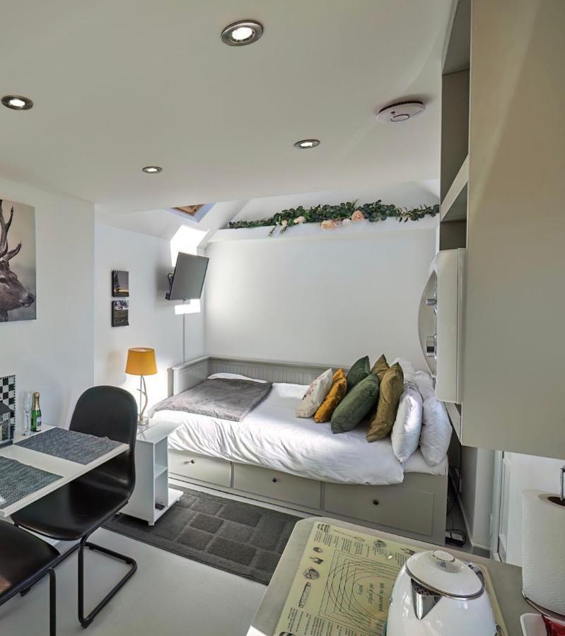 Lincoln Holiday Retreat Little House With Private Hot Tub Екстериор снимка